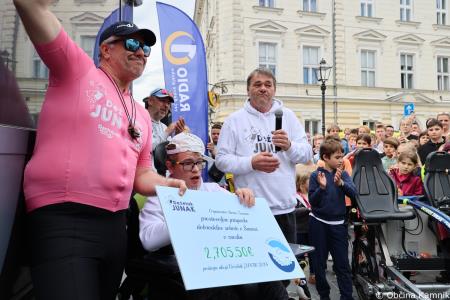 Deželak junak v Kamniku (26)